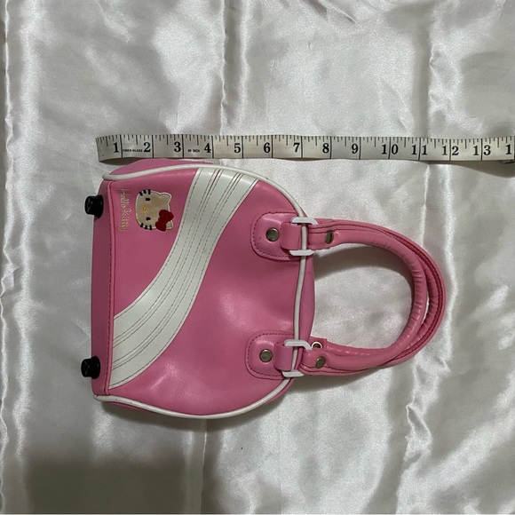 Vintage hello kitty mini bowler bag - Picture 4 of 9